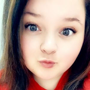 Meet your Posher, Michaela